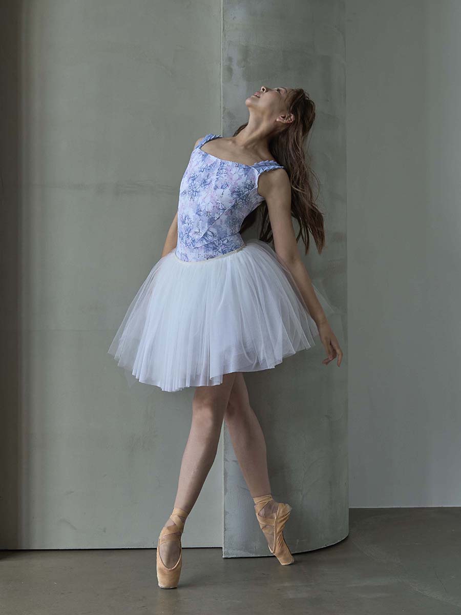 serenade / Lyra blue