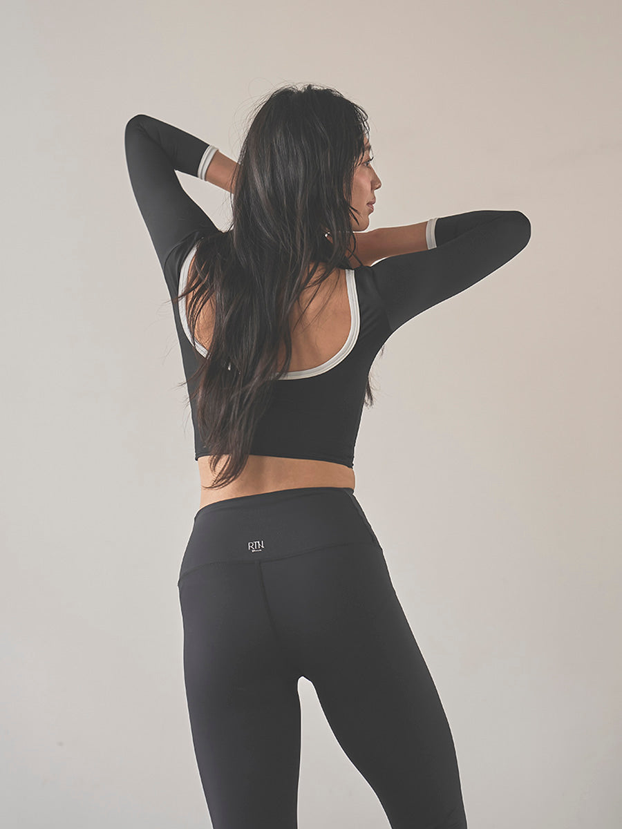 Retune.stina / Nocturne tops / black