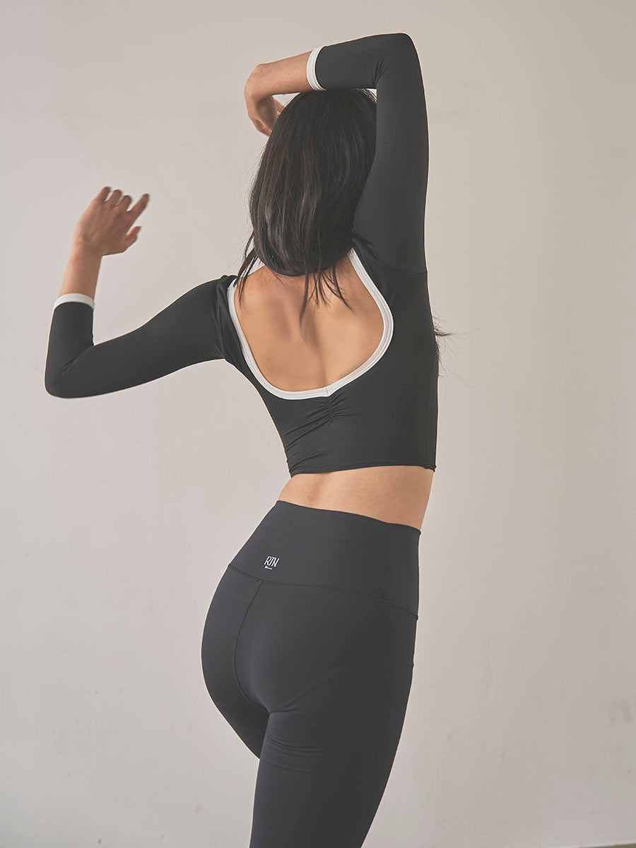 Retune.stina / Nocturne tops / black