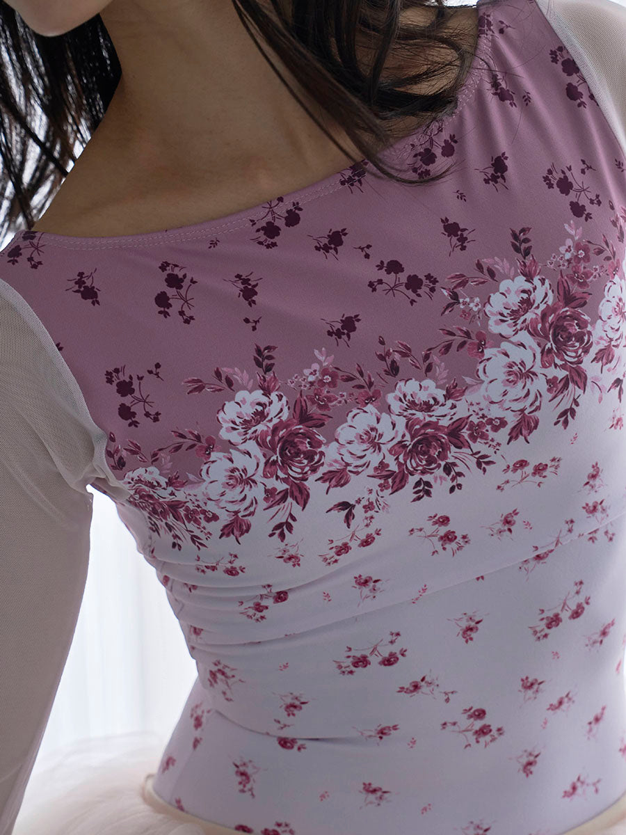 type O square / cosmos rose