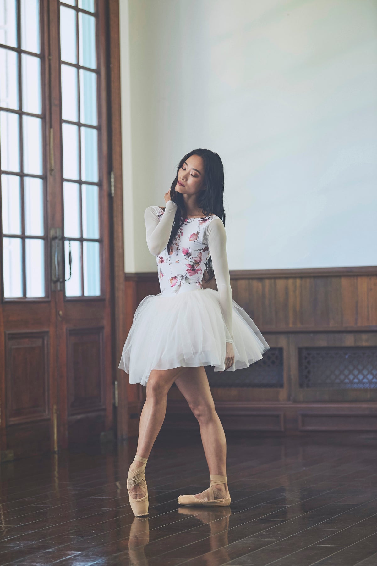 type O square / evanescence white