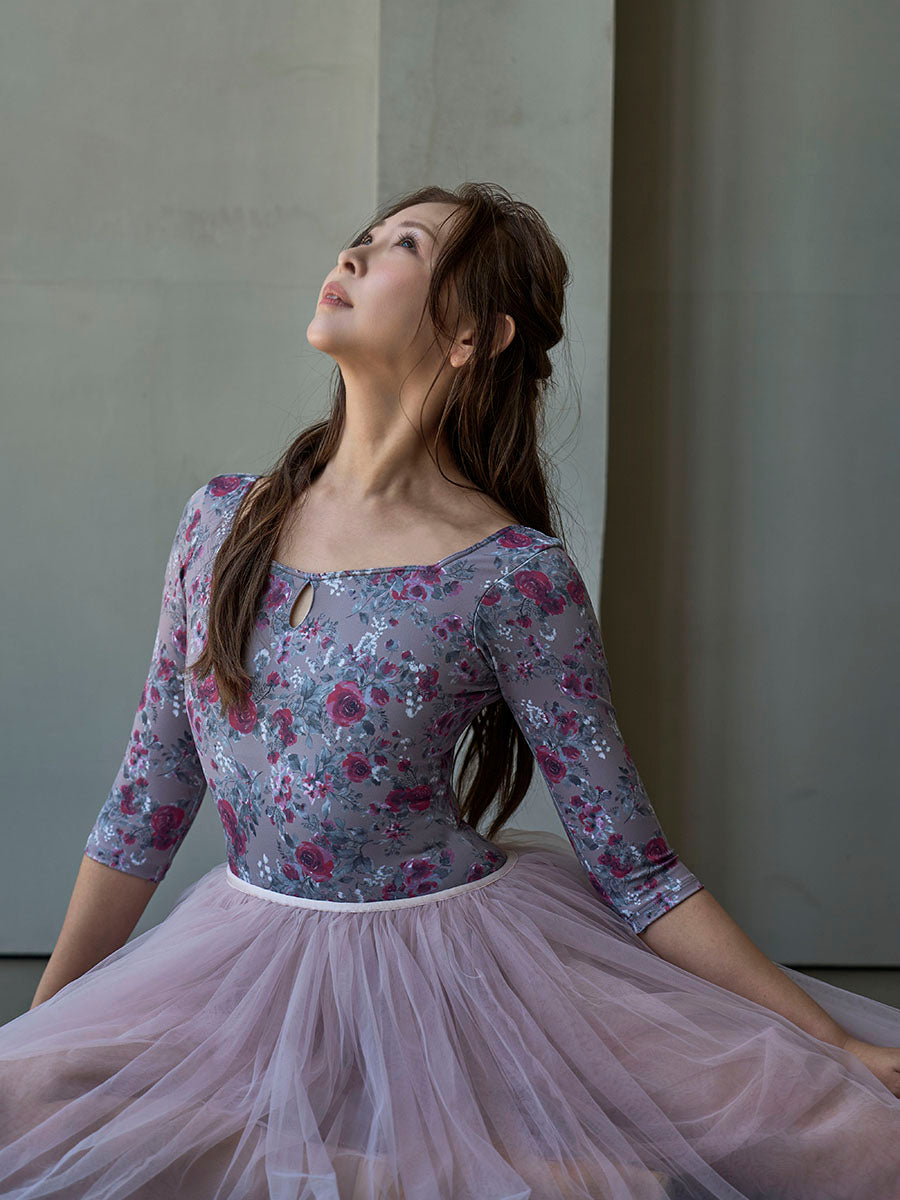 type U ballerina / constellation Toupe