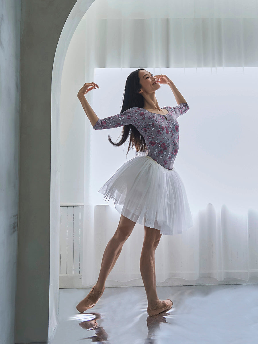 type U ballerina / constellation Toupe