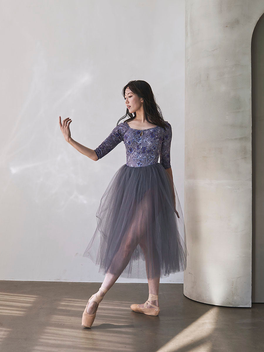 type U ballerina / constellation Storm