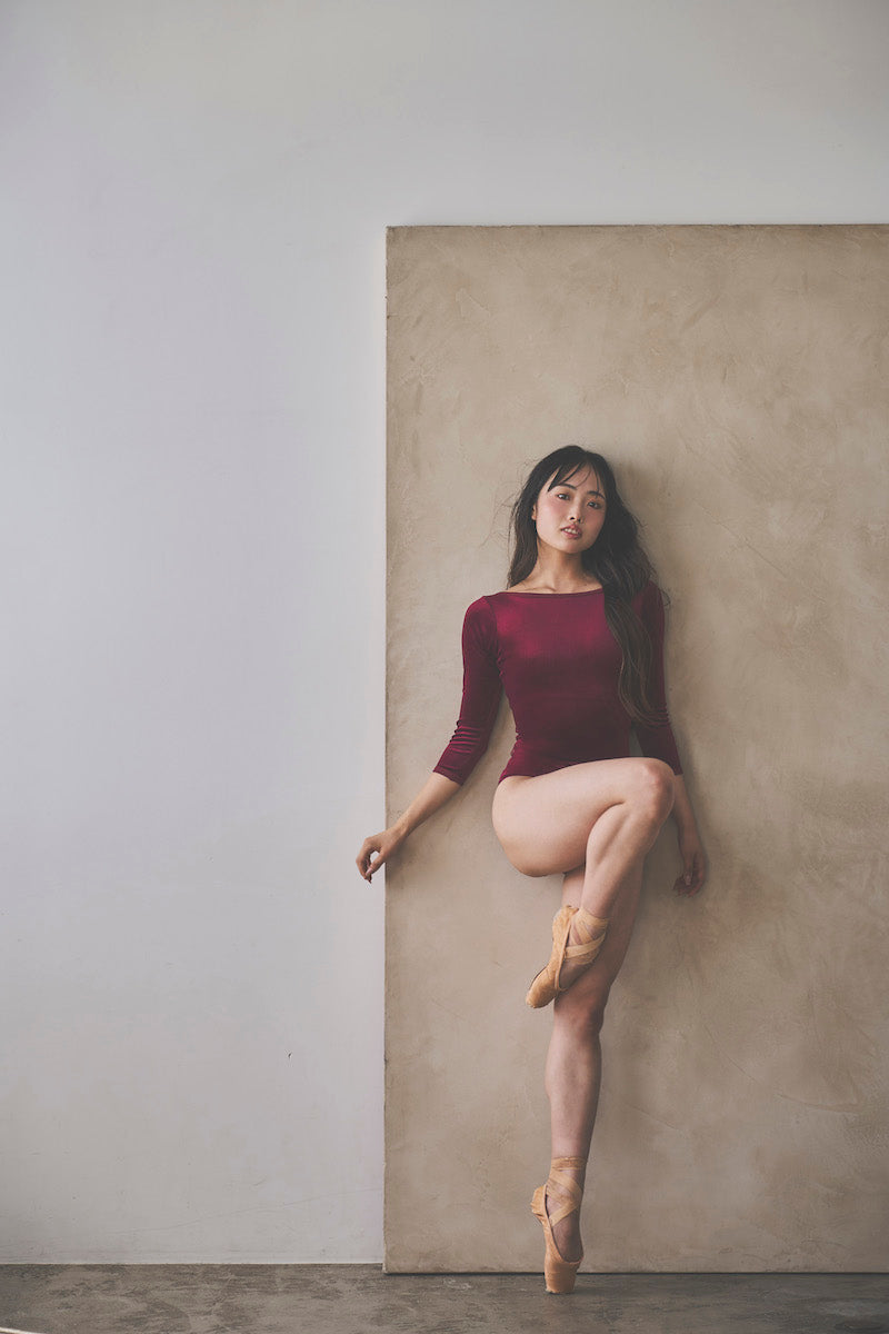 Retune.stina / Nocturne / Ribbed velours Bordeaux