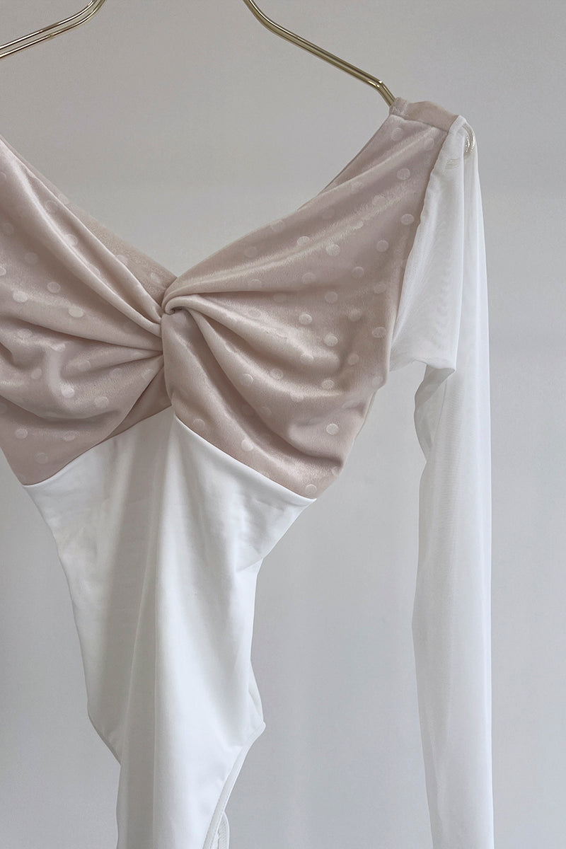 Retune.stina / Walts long / velours dot off white