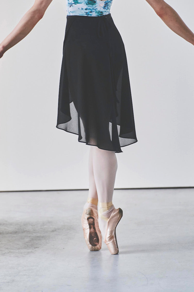black ribbon wrap skirt / black
