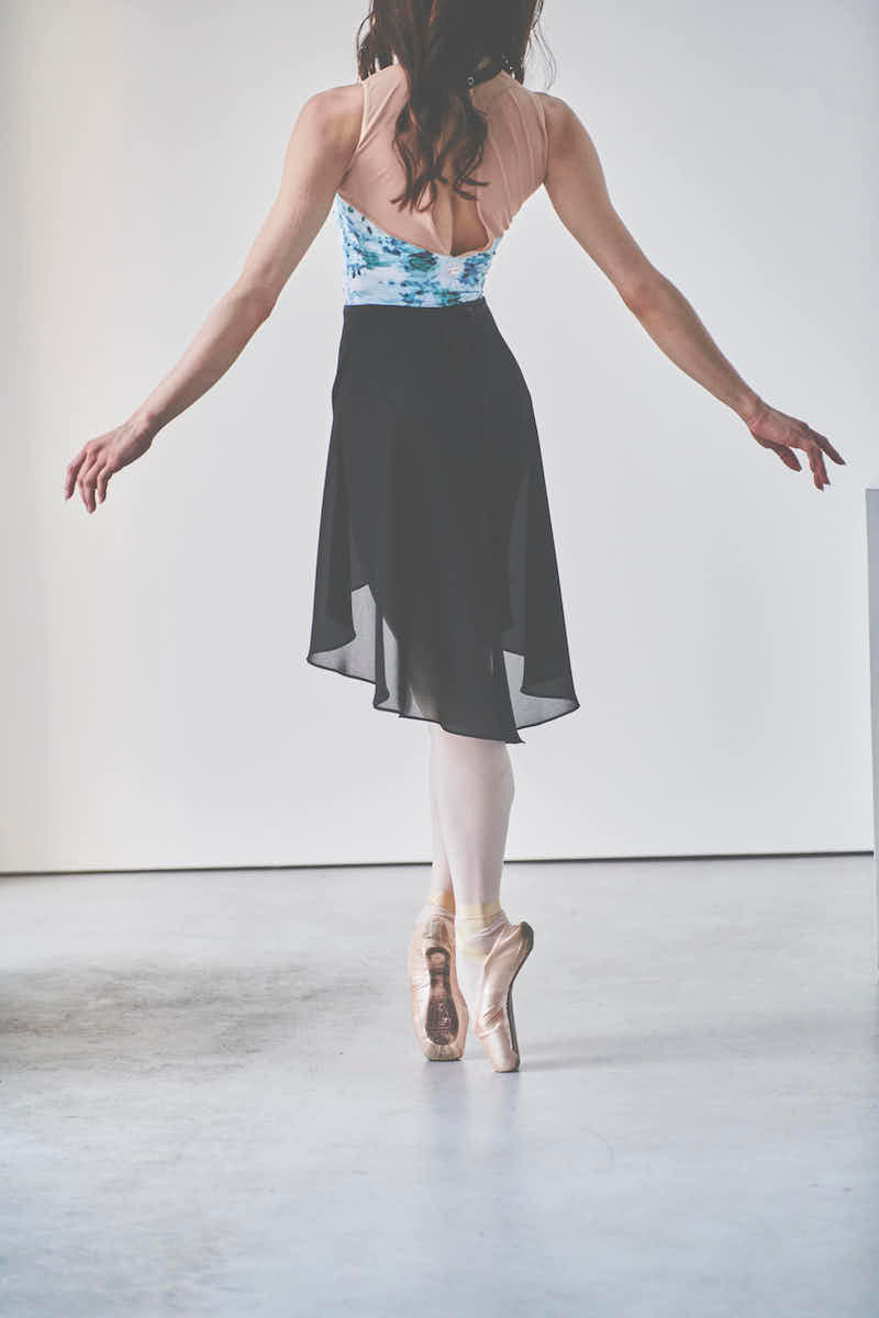black ribbon wrap skirt / black