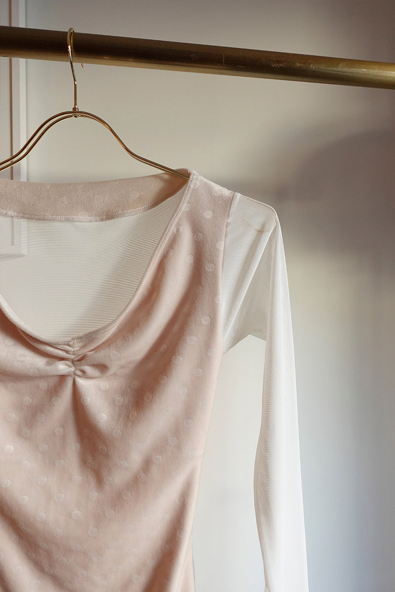 Retune.stina / butterfly long / velours dot off white