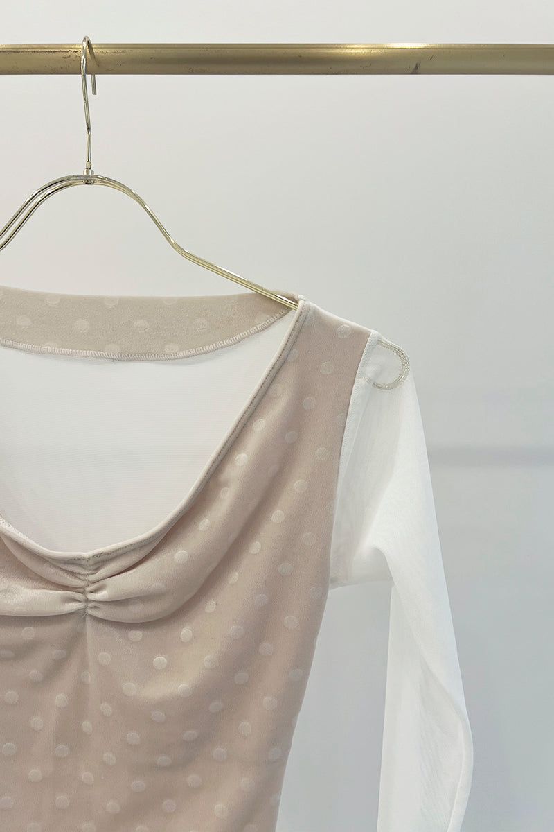 Retune.stina / butterfly long / velours dot off white / girl