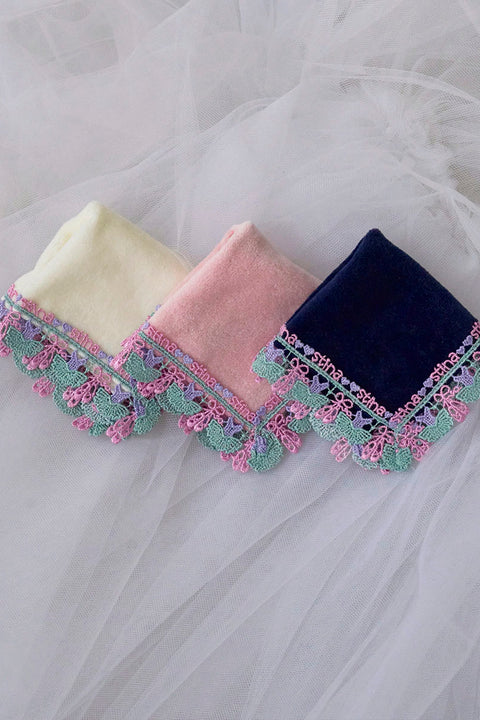 Chikazawa Lace Co. × stina Ballerina Handkerchief (Navy Mini)