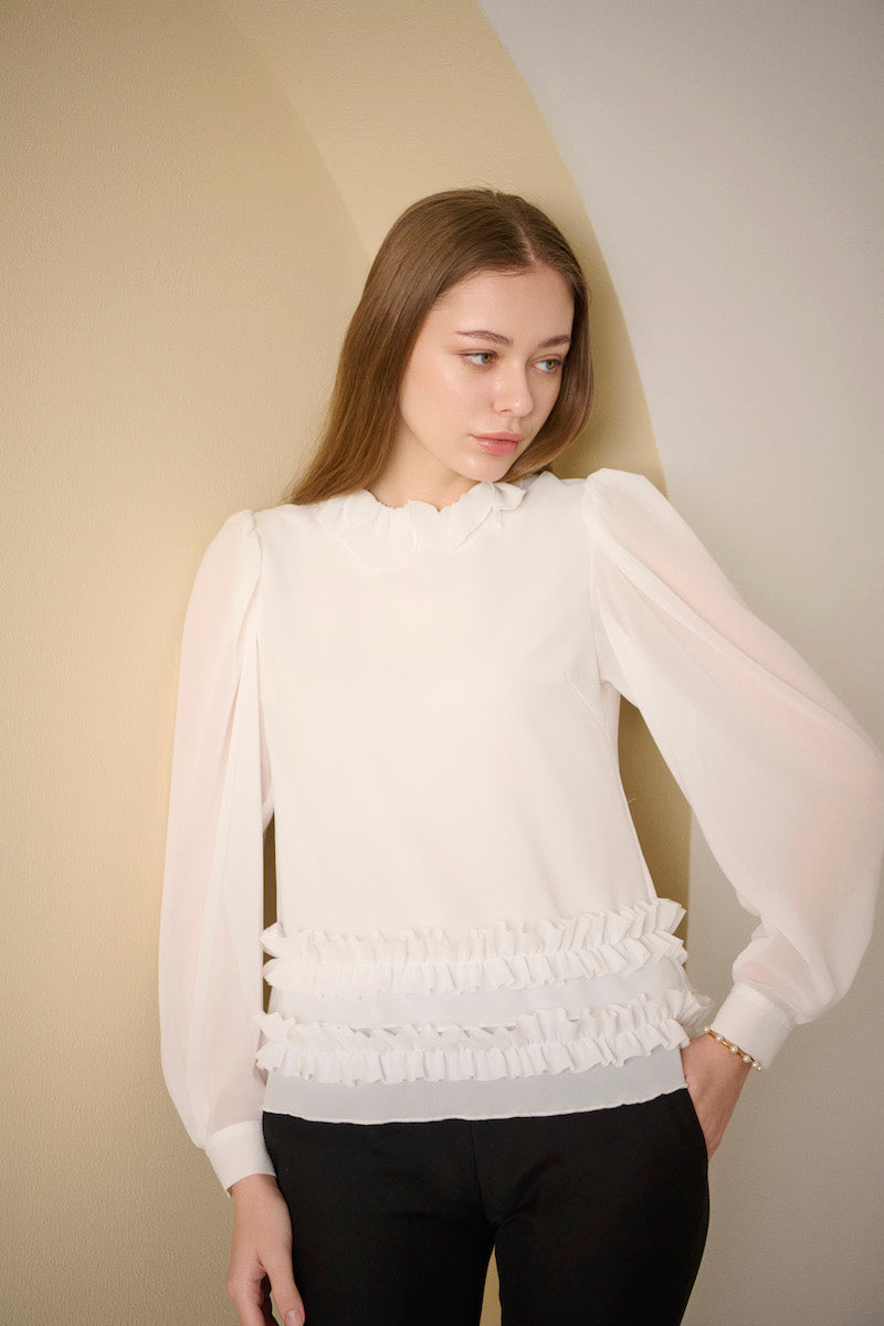 petal frill blouse / white