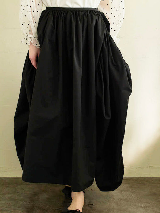 Dramatic skirt / black