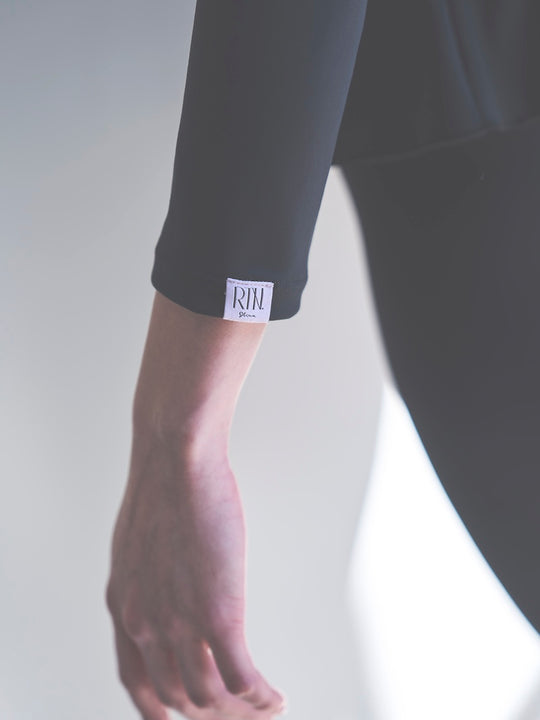 Prelude shirring tops long / black