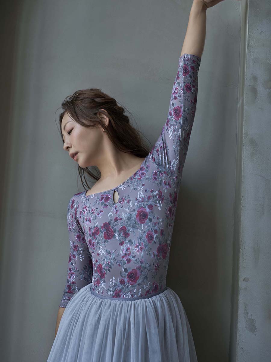 type U ballerina / constellation Toupe
