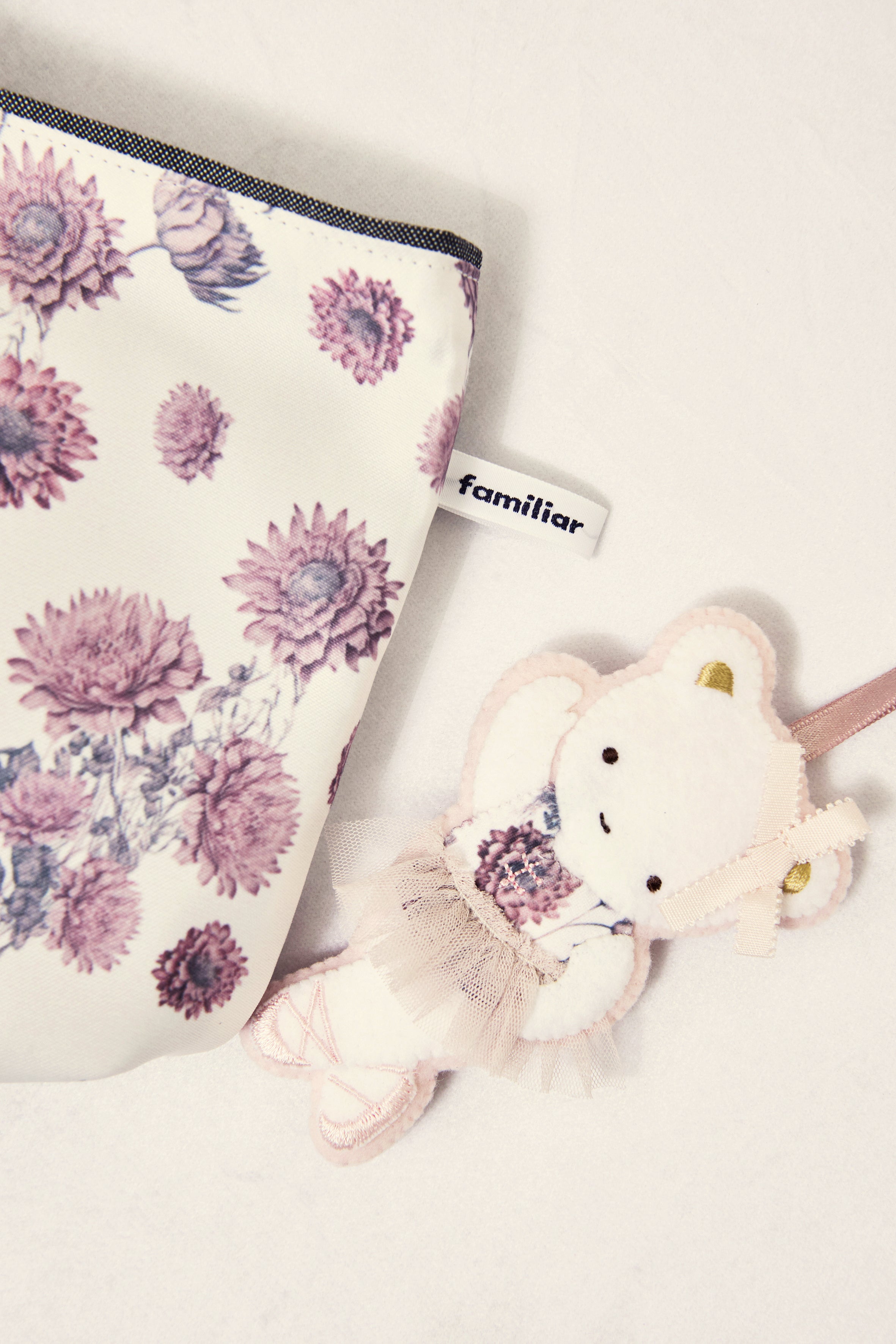 familiar × stina Dahlia Ballet Charm