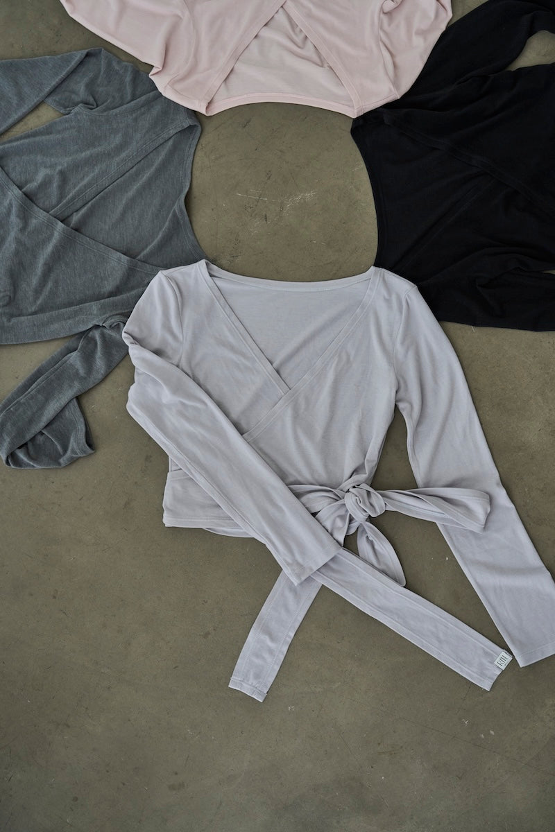 Retune. cache coeur tops / gray