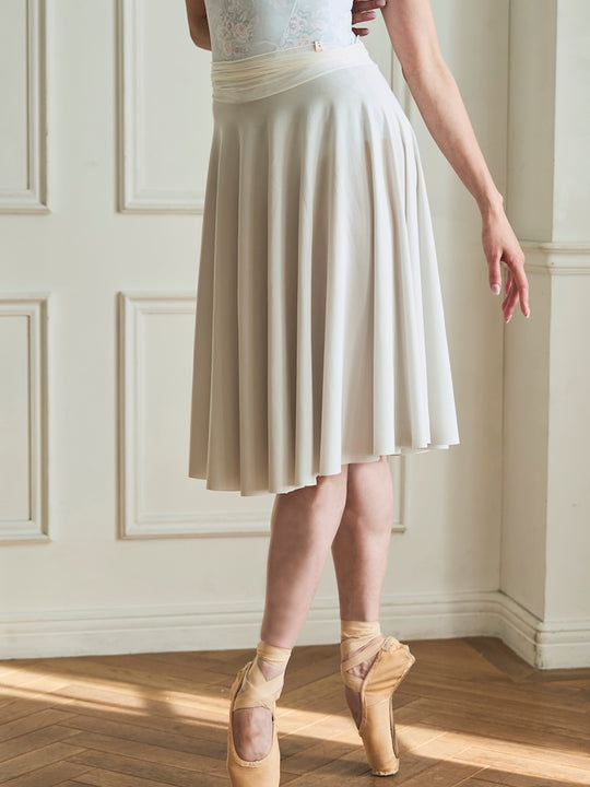 circular skirt / ivory