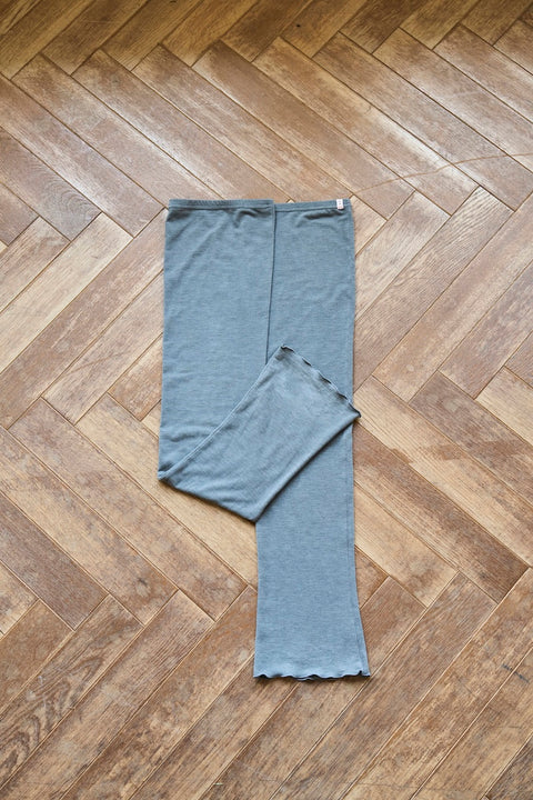 leg warmers / gray