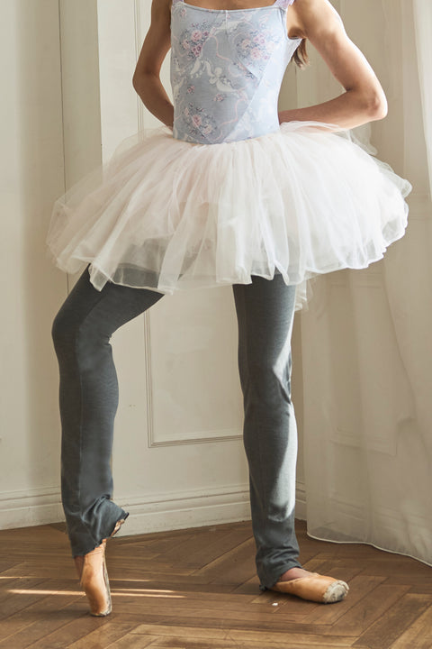 leg warmers / gray
