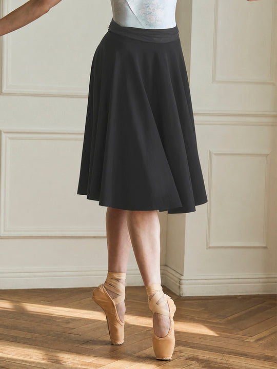 circular skirt / black