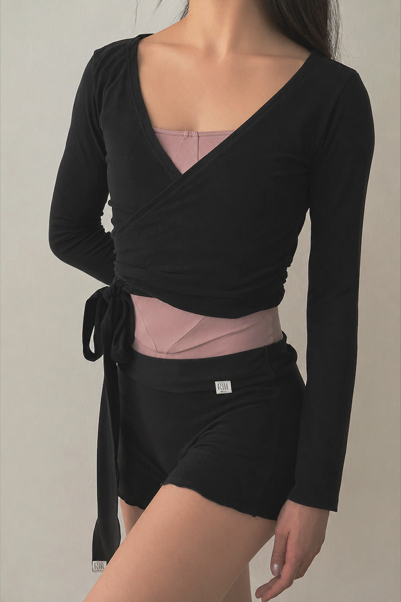 Retune. cache coeur tops / black