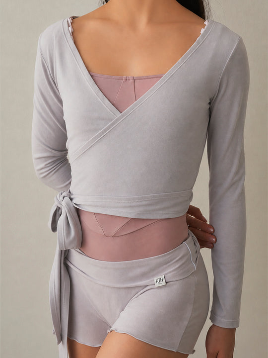Retune. cache coeur tops / gray