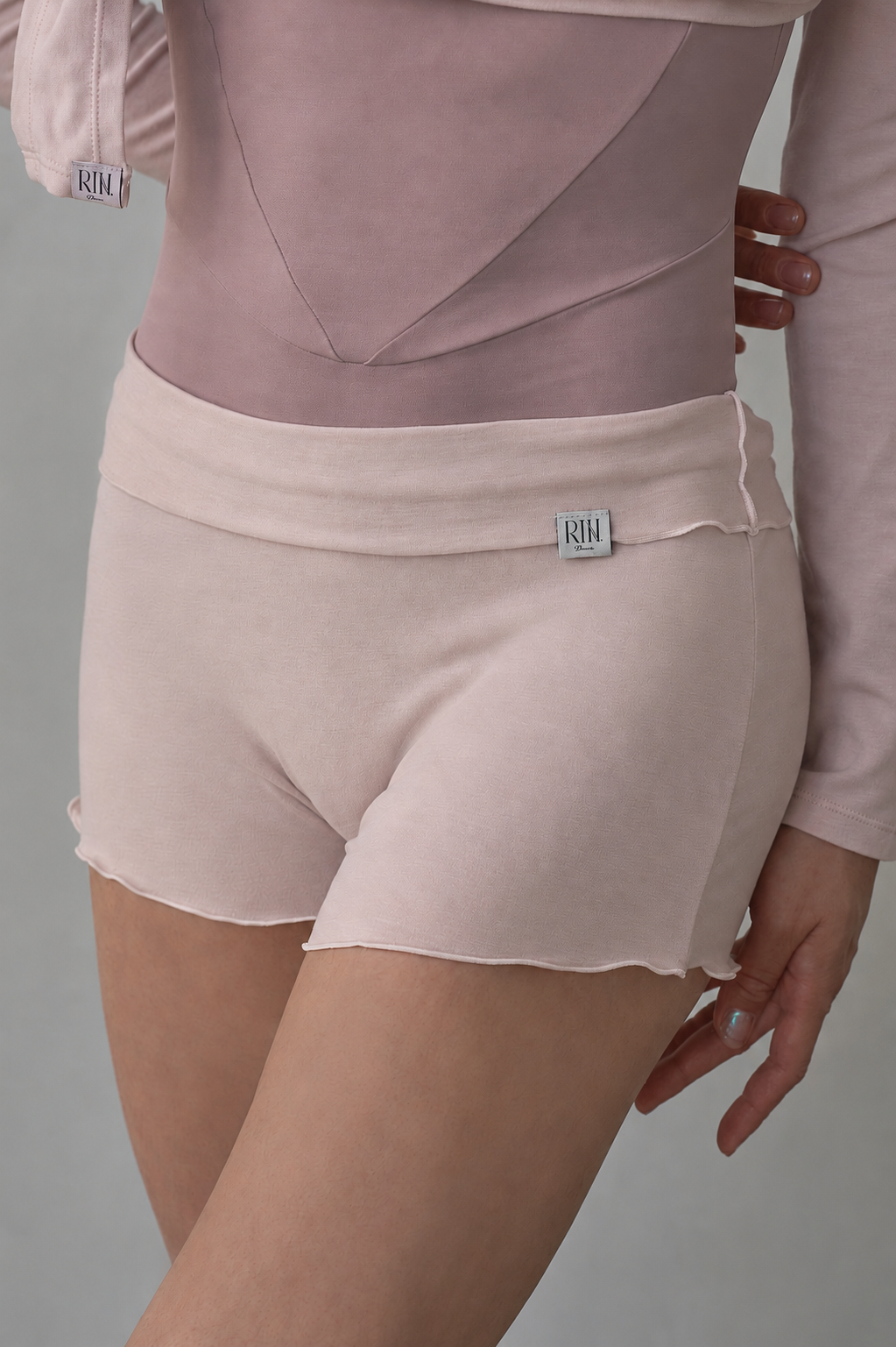 Retune.inner pants / pink