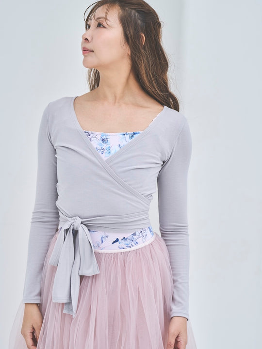 Retune. cache coeur tops / gray