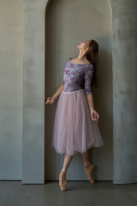 type U ballerina / constellation Toupe
