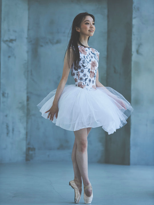 type K boat neck / old flower white