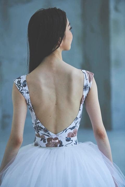 type K boat neck / old flower white