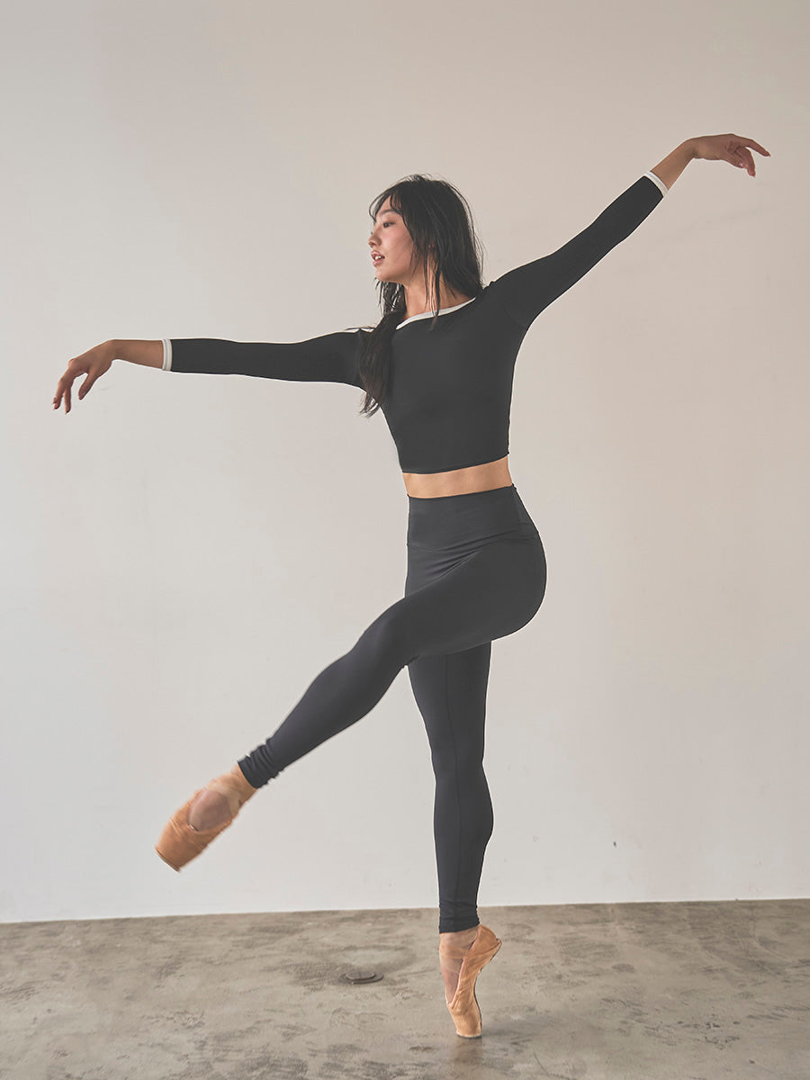 Retune.stina / Nocturne tops / black