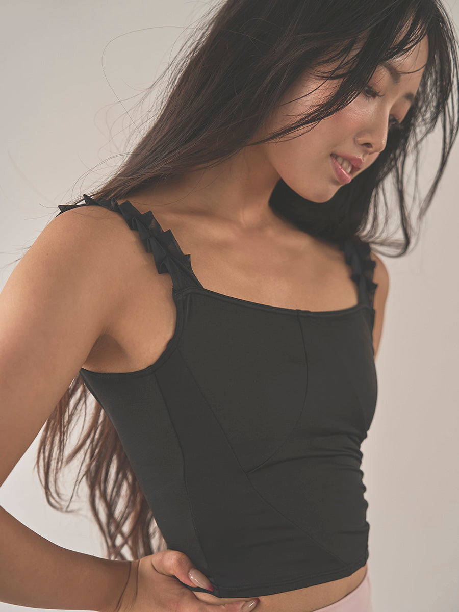 Retune.stina / Serenade tops / black