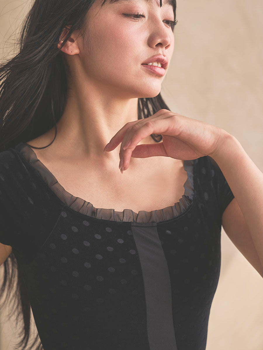 Retune.stina / Dólce / velours dot black