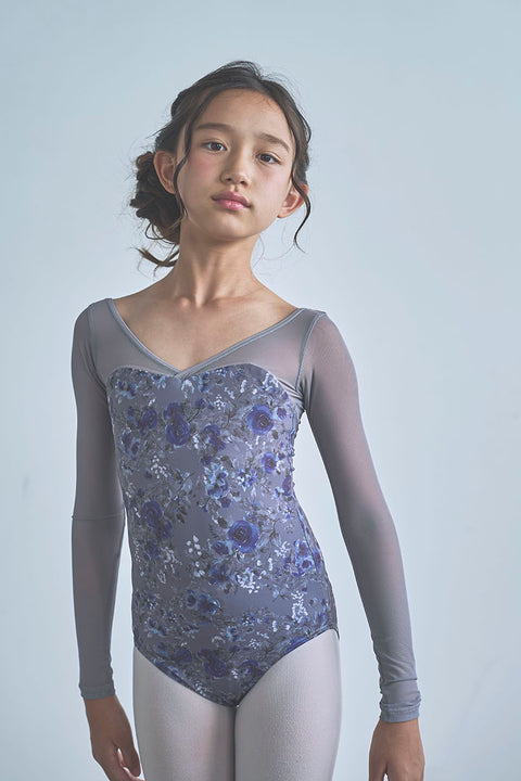 type V lucky / constellation Storm / girl