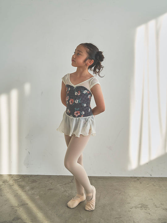 type H half sleeve / Stella ruby black / kids & girl