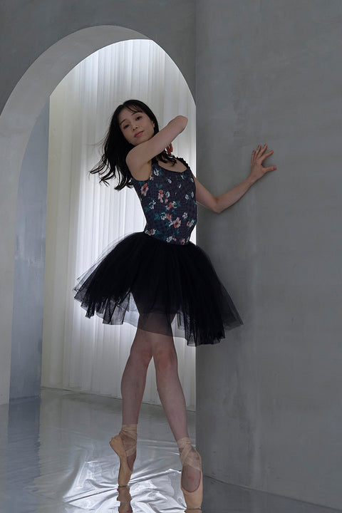 Serenade / Stella ruby black
