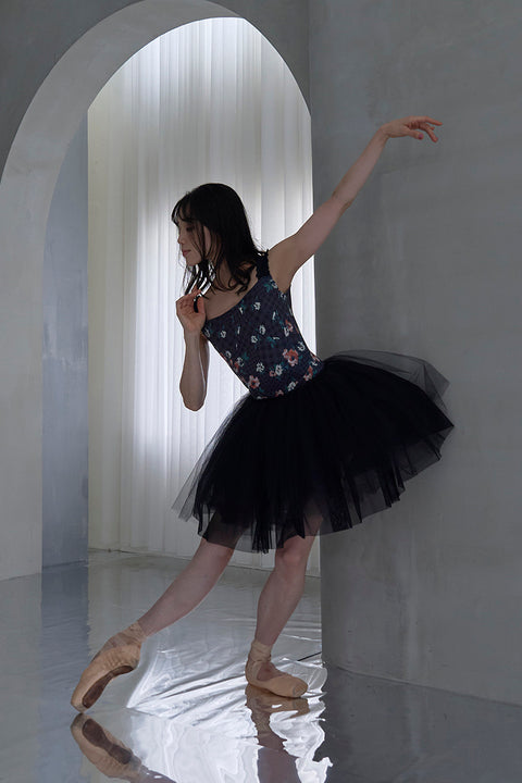 Serenade / Stella ruby black