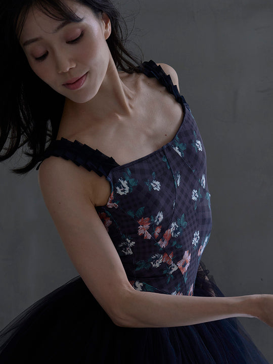 serenade / Stella ruby black