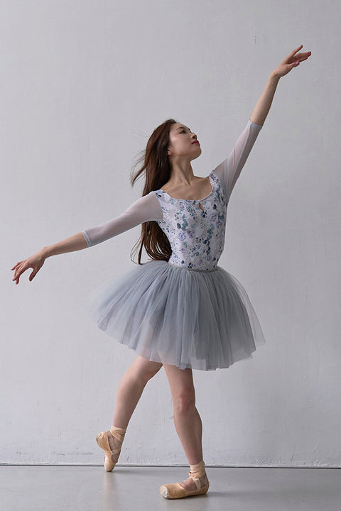 Type U ballerina+ / Elara white