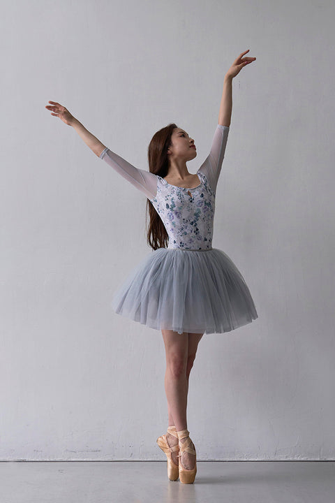 Type U ballerina+ / Elara white