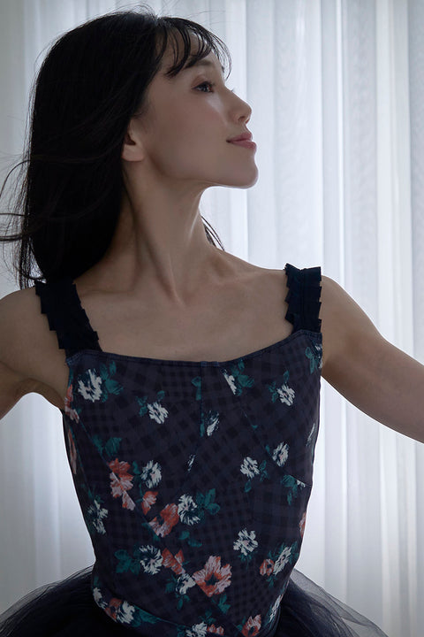 Serenade / Stella ruby black