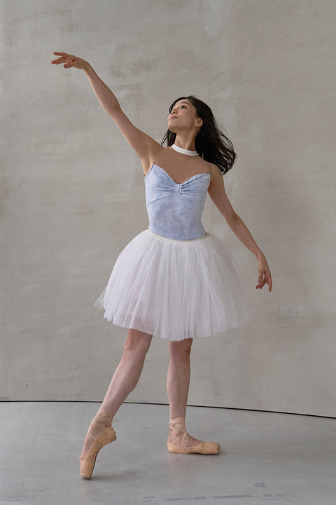 Y-type neck ribbon / Atlas white