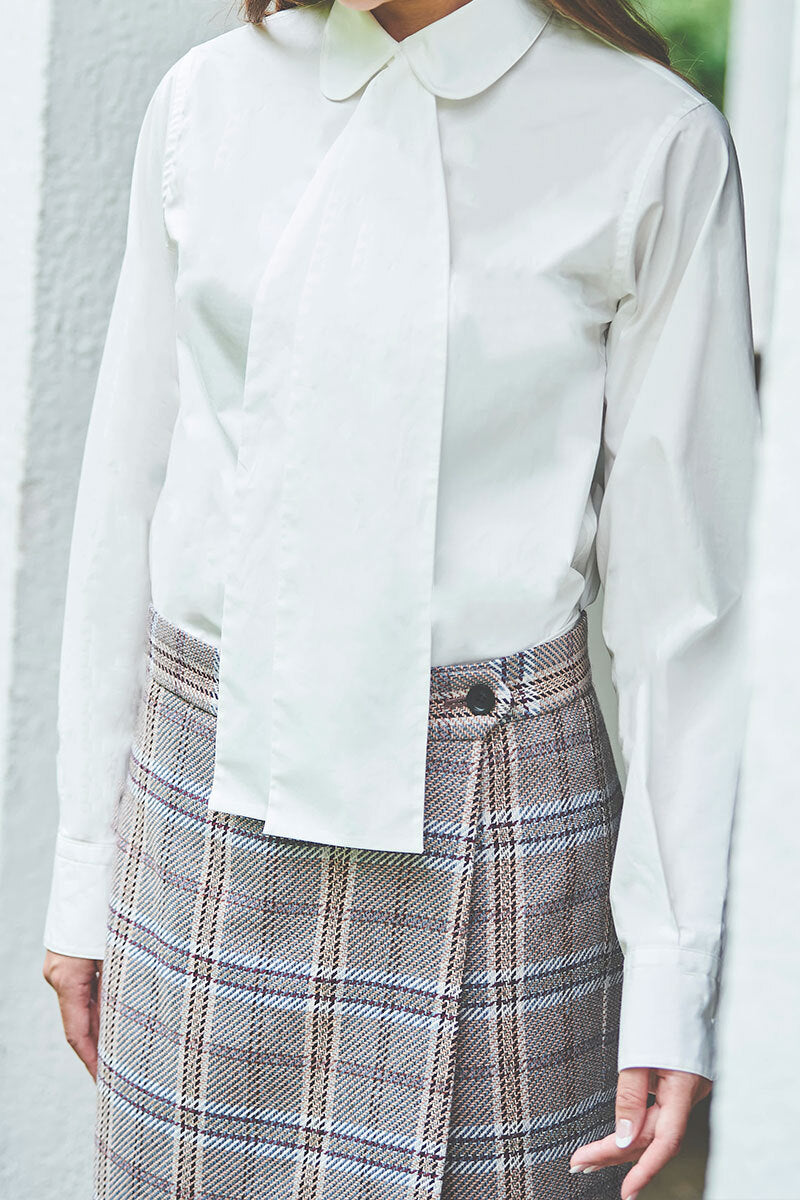 bowtie blouse / white
