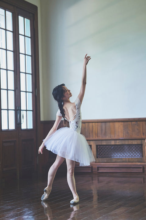 type P cap sleeve / evanescence cream