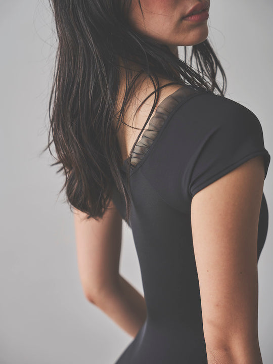 Retune.stina / Dolce / black