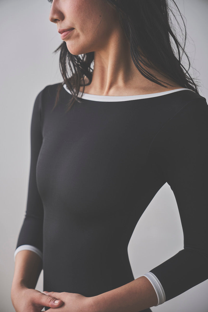 Retune.stina / Nocturne / black