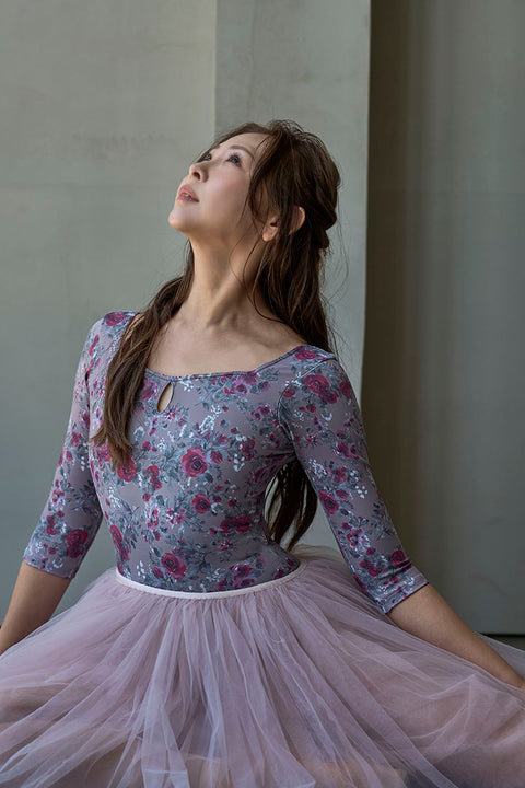 type U ballerina / constellation Toupe