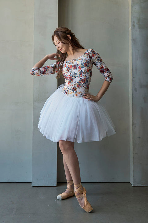 type U ballerina / constellation Amber